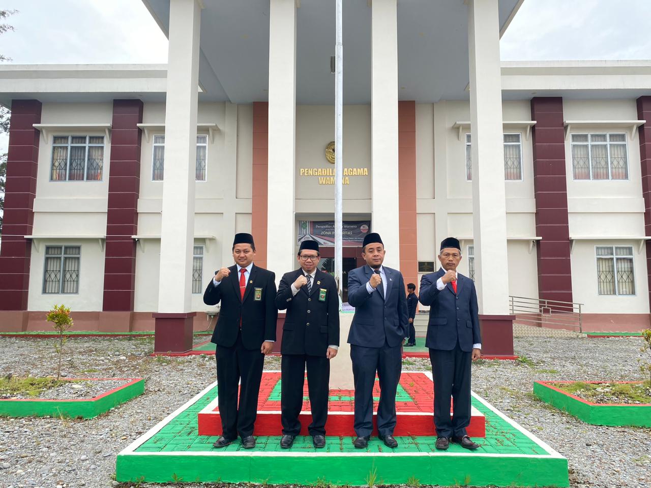 pemuda 4